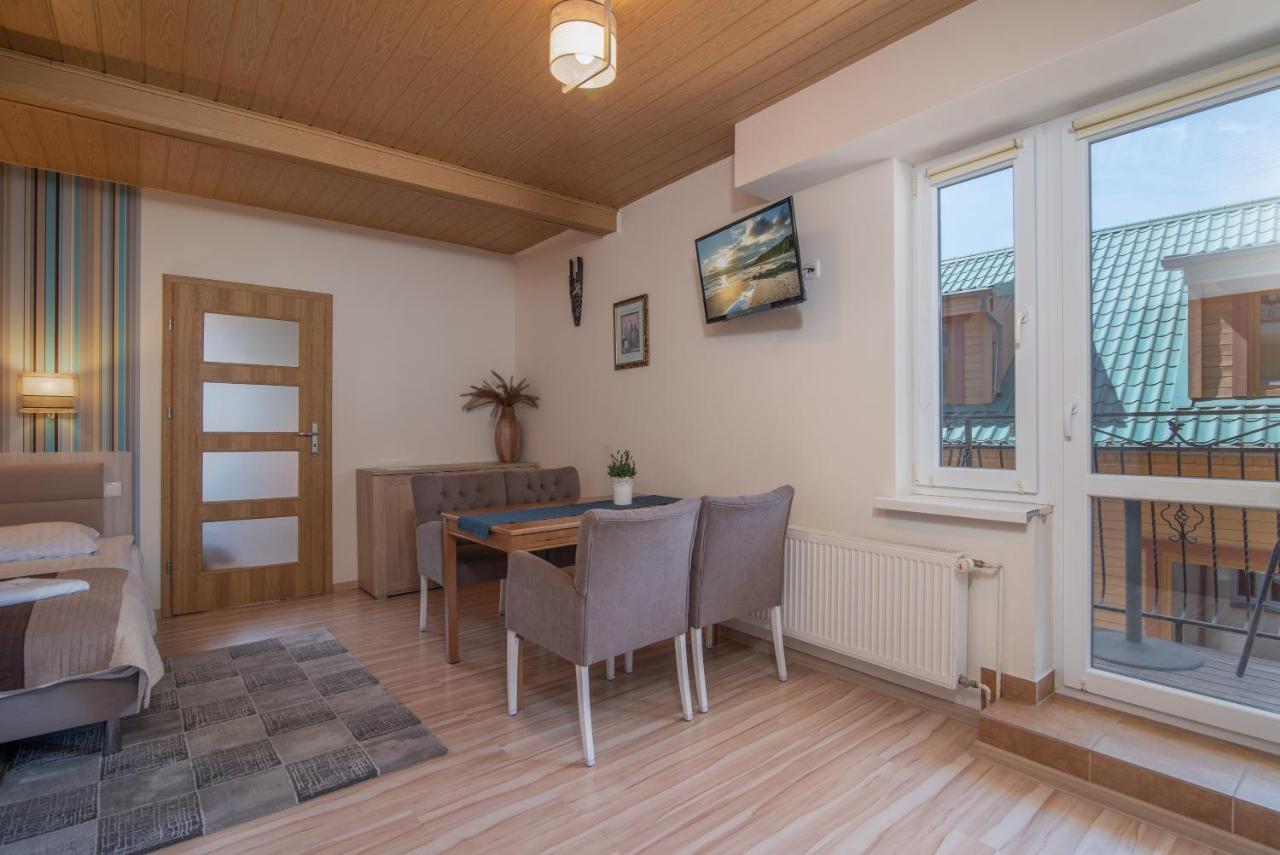 Pokoje Goscinne West Władysławowo Esterno foto